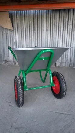 Тачка садово-строительная 2-х колесная усиленная грузоподъемность 320 кг объем 100 л Сибртех 68936 купить в Губкинске