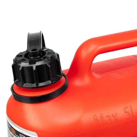 Канистра вертикальная 5 л, пластиковая Stels 53117 купить в Губкинске