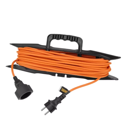 Удлинитель-шнур силовой Denzel Garden Series 37404, б/з, ПВС, 20м, 1 розетка, 2 x 1,5 мм, 3 м купить в Губкинске