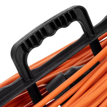 Удлинитель-шнур силовой Denzel Garden Series 37404, б/з, ПВС, 20м, 1 розетка, 2 x 1,5 мм, 3 м купить в Губкинске