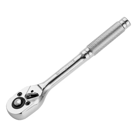 Ключ-трещотка 1/4&quot;, 45 зубьев, цельнометаллический, с быстрым сбросом, CrV, хром// Сибртех 14014 купить в Губкинске