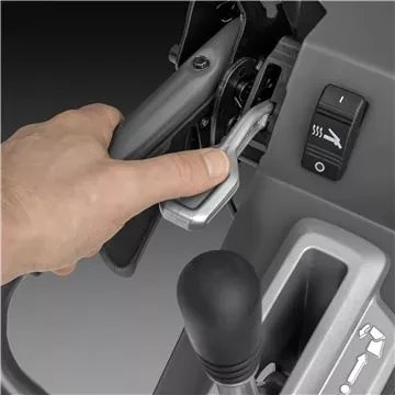 Гусеничный бензиновый снегоуборщик Husqvarna ST 427T купить в Губкинске