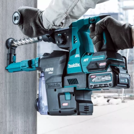 Аккумуляторный перфоратор XGT Makita HR001GM201 купить в Губкинске