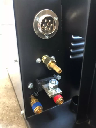 Полуавтоматический сварочный аппарат инверторный Ресанта САИПА-350 купить в Губкинске