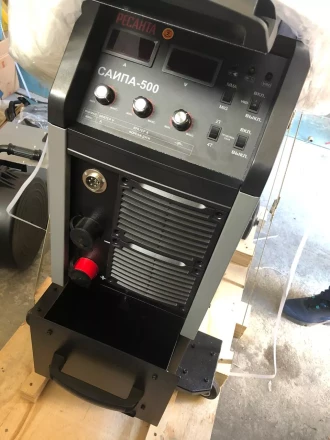 Полуавтоматический сварочный аппарат инверторный Ресанта САИПА-500 купить в Губкинске