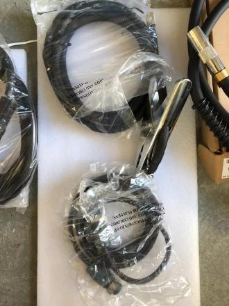 Полуавтоматический сварочный аппарат инверторный Ресанта САИПА-500 купить в Губкинске