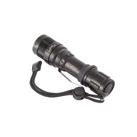 Фонарь 3 W CREE LED зум 3 режима 100% - 50% - стробоскоп клипса ремешок 160 Лм 200 м 3хААА Stern 90582 купить в Губкинске