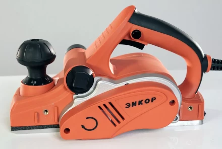 Электрорубанок РЭ-780/82 (подставка в комплекте) 50210 купить в Губкинске