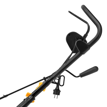 Электрическая снегоуборочная машина Denzel ESB-560-M 97629, 2,5 кВт, металлический шнек, LED фара купить в Губкинске