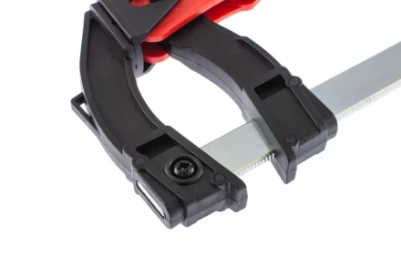 Струбцина реечная быстрозажимная пластиковый корпус рычажно-храповой механизм 100 х 90 х 195 мм штанга 5 х 20 мм Matrix 20734 купить в Губкинске