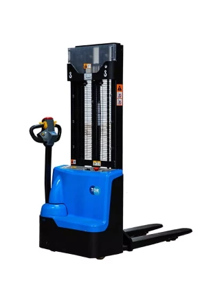Штабелер самоходный 1,5 т 3,5 м TOR WS15H-3500SC PRO 24/105 В/Ач контроль скорости подъема 1049763 купить в Губкинске