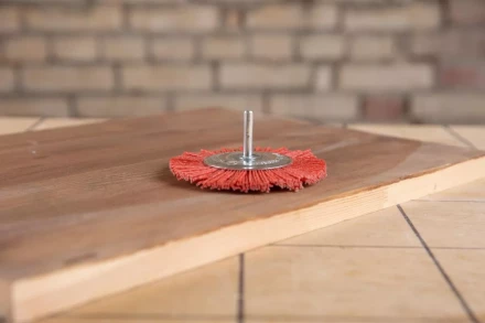 Кордщетка HAMMER плоская 100мм для дрели нейлон (207-214) купить в Губкинске