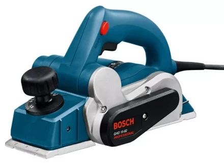 Рубанок электрический Bosch GHO 15-82 (0.601.594.003) купить в Губкинске