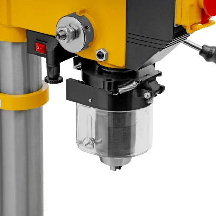 Станок сверлильный DDM-550L, 550 Вт, 16 мм, 12 ск., лазер, настольный// Denzel 95322 купить в Губкинске