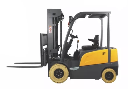 Погрузчик электрический четырехопорный TOR 2,0 т 4,5 м FB20R сайдшифт, своб. ход мачты 1045725 купить в Губкинске