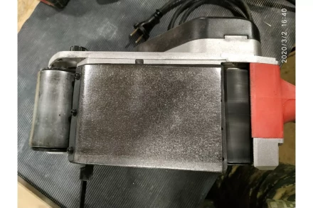 Ленточная шлифмашина Makita M9400 купить в Губкинске