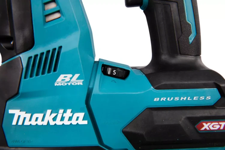 Аккумуляторный перфоратор XGT Makita HR004GZ (без АКБ и ЗУ) купить в Губкинске
