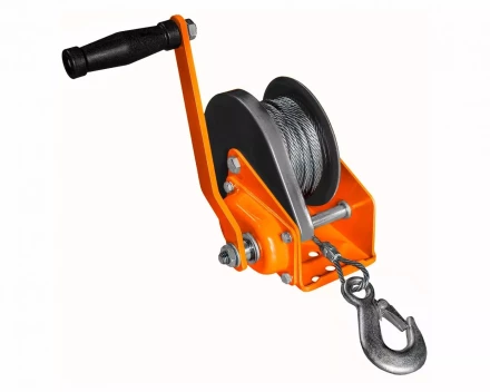 Лебедка ручная барабанная с тормозом Magnus-Profi LRT-800, 800 кг, канат 10 м купить в Губкинске