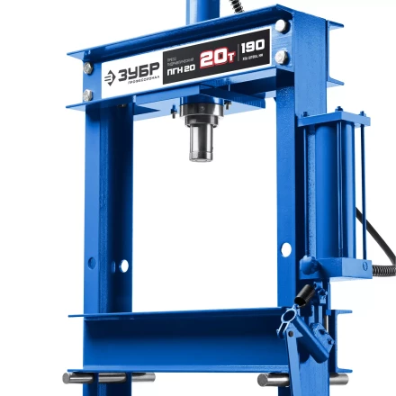 ЗУБР ПГН-20, 20 т, гидравлический пресс с гидронасосом и манометром, Профессионал (43072-20) купить в Губкинске