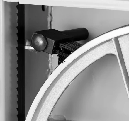 Пила ЗУБР ленточная 305мм 750Вт ЗПЛ-305 серия МАСТЕР купить в Губкинске