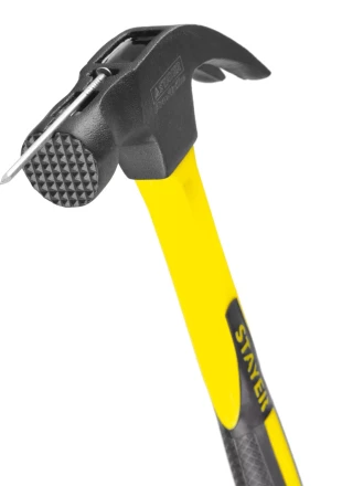 Молоток-гвоздодер &quot;Fiberglass-M&quot; с фиберглассовой рукояткой, с магнитом, 450 г, STAYER Professional 2027-450 купить в Губкинске