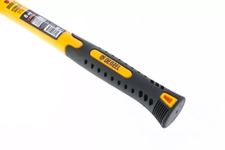 Киянка резиновая, 8 oz, черная резина, фибергласовая рукоятка// Denzel 7711175 купить в Губкинске