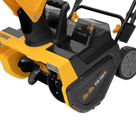 Снегоуборочная машина аккумуляторная, ESB-560Li, 560 мм, 40В, 2 АКБ 5 Ач, ЗУ, метал. шнек Denzel 97639 купить в Губкинске