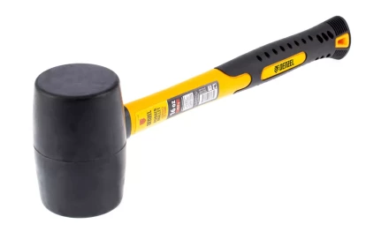 Киянка резиновая, 16 oz, черная резина, фибергласовая рукоятка// Denzel 7711185 купить в Губкинске