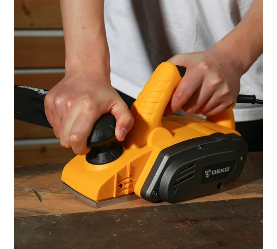 Рубанок DEKO DKEP1100W, 063-4197 купить в Губкинске