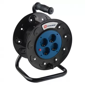 Удлинитель силовой на кабельной катушке, 3*1мм*50м, 4 розетки со шторками, 10A, STERN 95706 купить в Губкинске