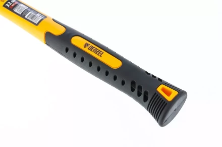 Киянка резиновая, 32 oz, черная резина, фибергласовая рукоятка// Denzel 7711194 купить в Губкинске