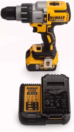 Аккумуляторная дрель шуруповерт DeWalt DCD 996 P2 купить в Губкинске