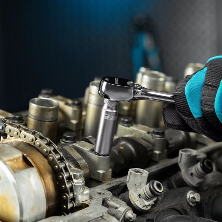 Ключ-трещотка 1/4&quot; Gross 14050, CrV, 120 зубьев, цельнометаллический, хром купить в Губкинске