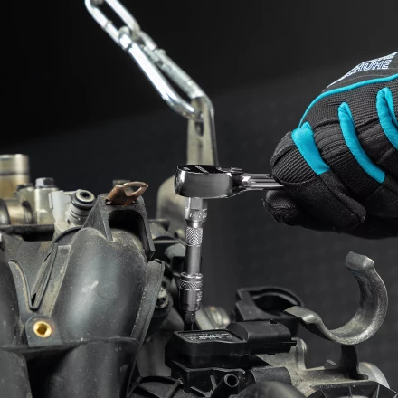 Ключ-трещотка 1/4&quot; Gross 14050, CrV, 120 зубьев, цельнометаллический, хром купить в Губкинске