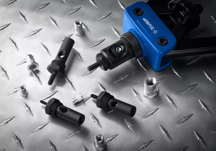 ЗУБР сменная насадка М4 для заклепочников 31055, 31056 (31056-M4) купить в Губкинске