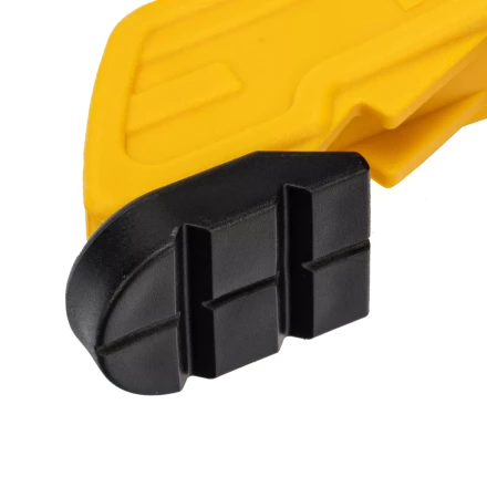 Струбцина клещеобразная Denzel, усиленная 80 х 60 мм, двухкомпонентные рукоятки, 20797 купить в Губкинске