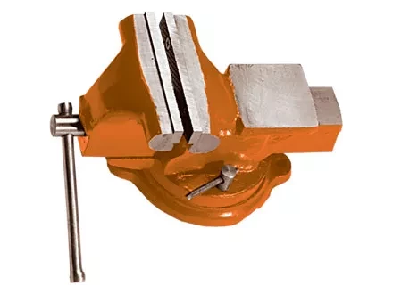 Тиски слесарные 100 мм поворотные с наковальней  SPARTA 186235 купить в Губкинске