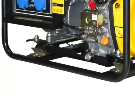 Генератор дизельный CHAMPION DG2200E купить в Губкинске