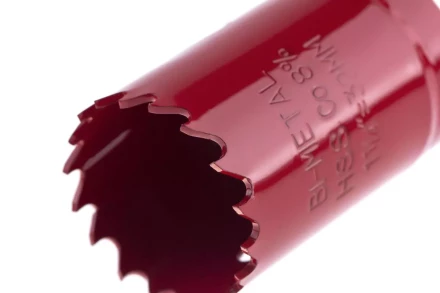 Коронка биметаллическая HAMMER Ф32х38мм 5/8" BiMETALL (224-006) купить в Губкинске