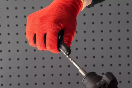 Нейлоновые перчатки с нитриловым покрытием HAMMER 230-030 купить в Губкинске