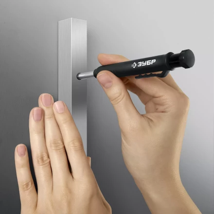 ЗУБР АСК черный, d 2,8 мм, HB, 6 сменных грифелей, автоматический карандаш (06311-2) купить в Губкинске