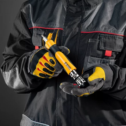 Отвертка реверсивная Denzel 7711611, механизм SmartPush 12 шт, S2 купить в Губкинске