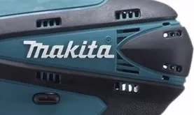 Дрель-шуруповерт аккумуляторная Makita DF030DWE купить в Губкинске