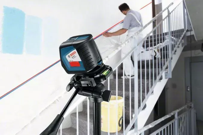 Нивелир лазерный BOSCH GLL 2-50 (0.601.063.104) купить в Губкинске