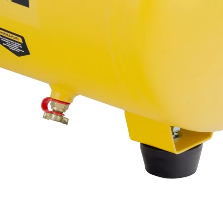 Компрессор воздушный DLC1300/24 безмасляный 1.3 кВт, 24 литра, 206 л/мин Denzel 58171 купить в Губкинске