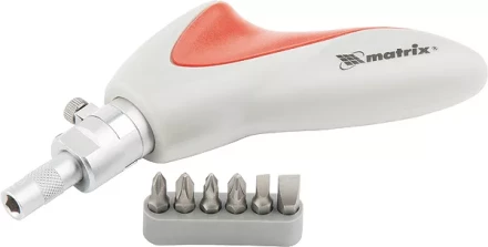 Отвертка реверсивная, пистолетного типа, силовой элемент под ключ, набор бит, CrV, 6 шт MATRIX 11550 купить в Губкинске