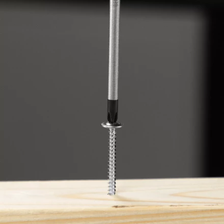 Отвертка, PH1х150 мм, S2, 3к рукоятка Denzel 121767 купить в Губкинске