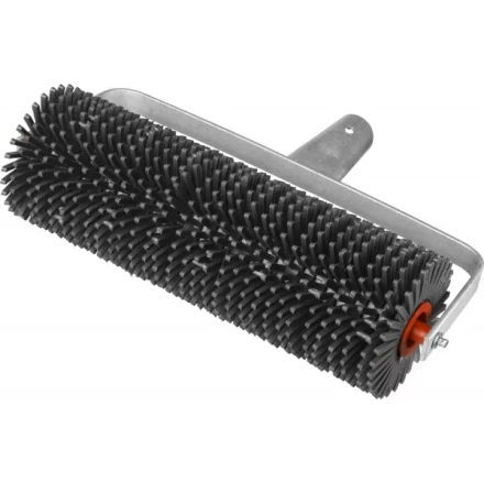 Валик игольчатый ЗУБР &quot;МАСТЕР&quot; по бетону на металлической рамке, под удлинитель, пластмассовые иглы 27мм, 105х300мм 03954-30 купить в Губкинске