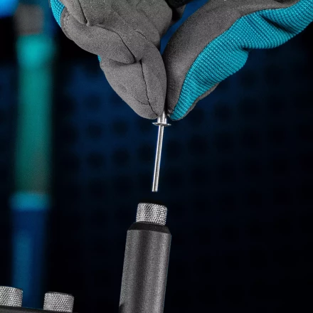 Заклепочник ручной Gross 40415, 260 мм, заклепки 2,4-3,2-4,0-4,8 мм купить в Губкинске