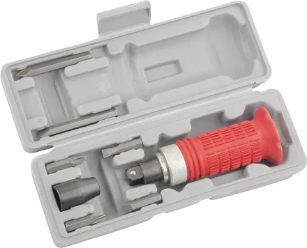 Отвертка ударно-поворотная 1/2", набор бит, 6 шт., обрезиненная ручка, в пласт. боксе  MATRIX 11579 купить в Губкинске